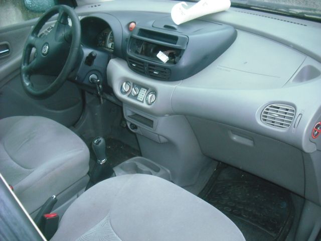 Bomba de gasoil nissan almera tino #8