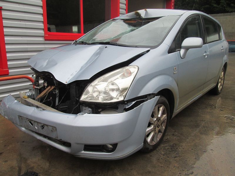 toyota corolla verso vvti 130 #6