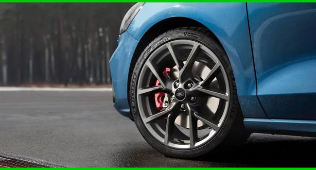 Ford focus RS plus commercialisee